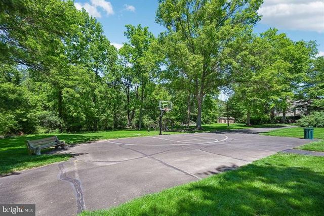 184 VICTORIA CT, Doylestown, PA 18901