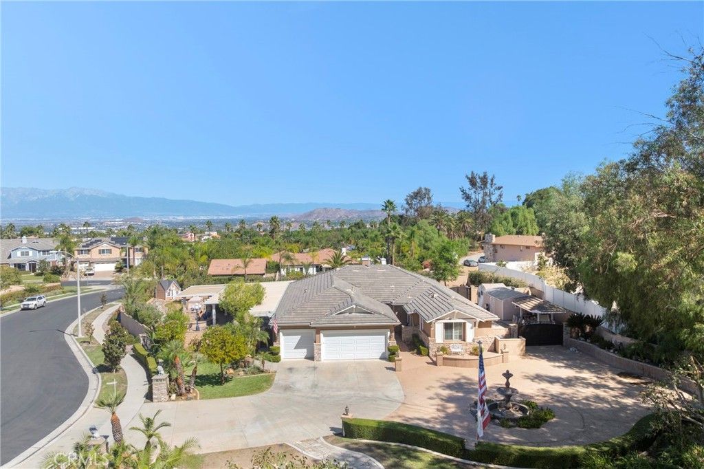 2551 Rosser Dr, Corona, CA 92879 — exterior
