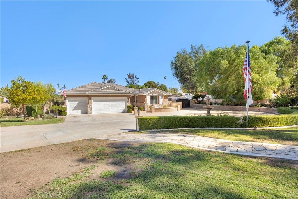 2551 Rosser Dr, Corona, CA 92879 — photo 5