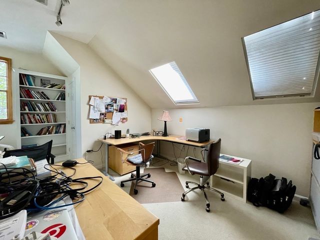 155 Amory St 155, Brookline, MA 02446
