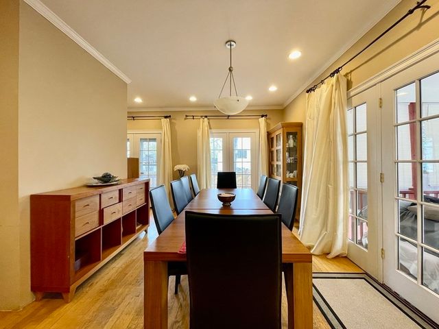 155 Amory St 155, Brookline, MA 02446