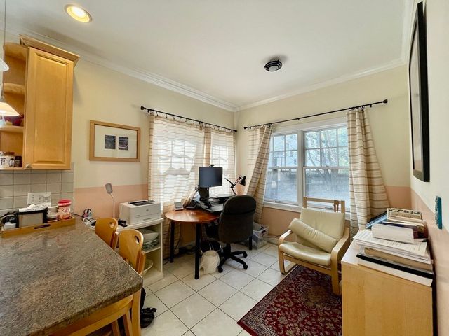 155 Amory St 155, Brookline, MA 02446