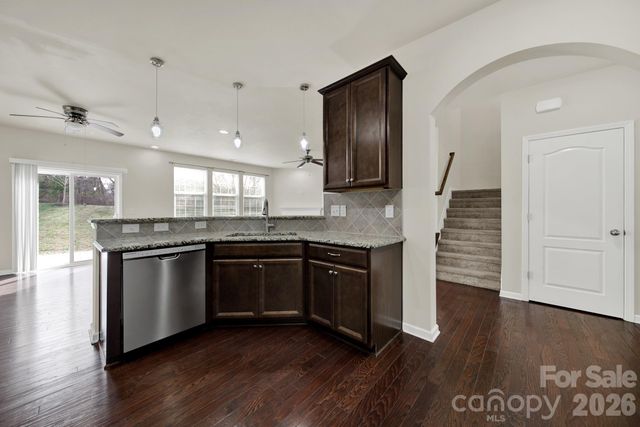 10328 Ebbets Road, Charlotte, NC 28273