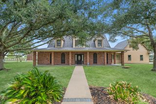 24849 County Road 48, Angleton, TX 77515