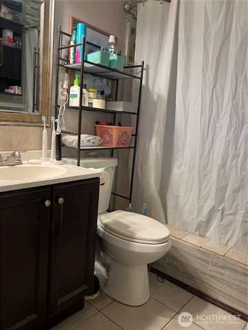 120 S Granite Street, Omak, WA 98841