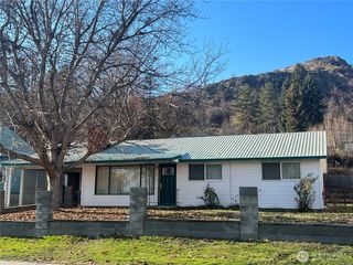 120 S Granite Street, Omak, WA 98841