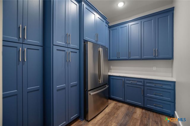 2062 W Harrison Avenue, Port O'connor, TX 77982