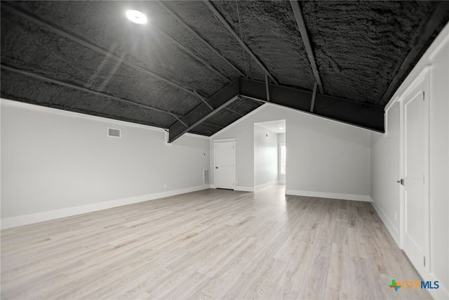 2062 W Harrison Avenue, Port O'connor, TX 77982