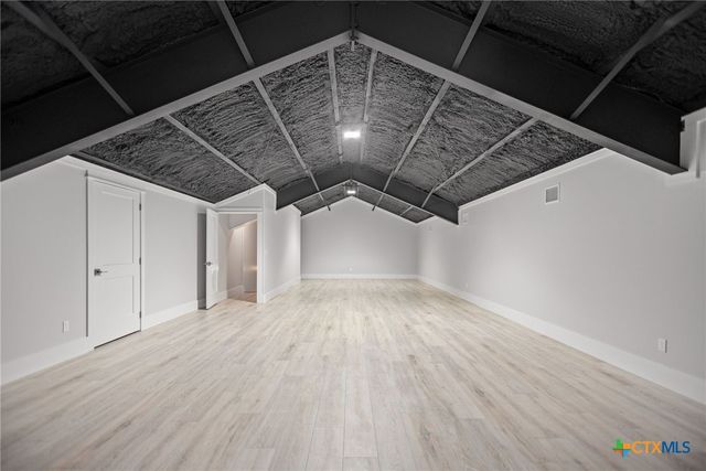 2062 W Harrison Avenue, Port O'connor, TX 77982