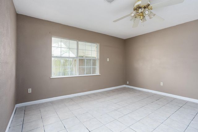 2538 Oday Road A, Pearland, TX 77581