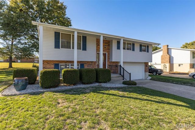 449 Oak Street, Ste Genevieve, MO 63670