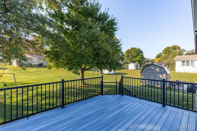 449 Oak Street, Ste Genevieve, MO 63670