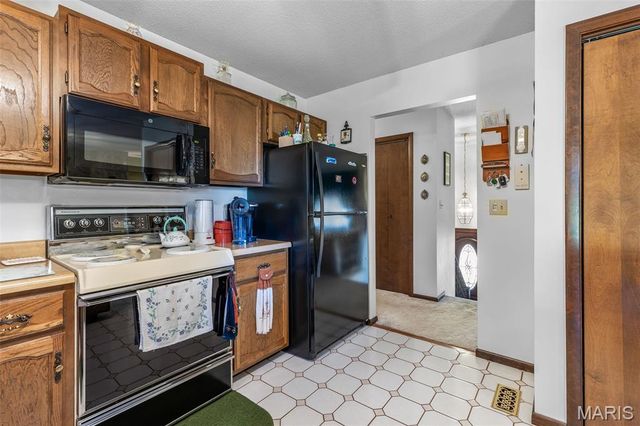 449 Oak Street, Ste Genevieve, MO 63670