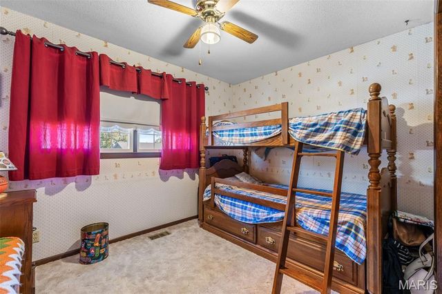 449 Oak Street, Ste Genevieve, MO 63670