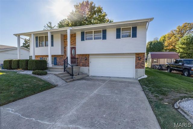 449 Oak Street, Ste Genevieve, MO 63670