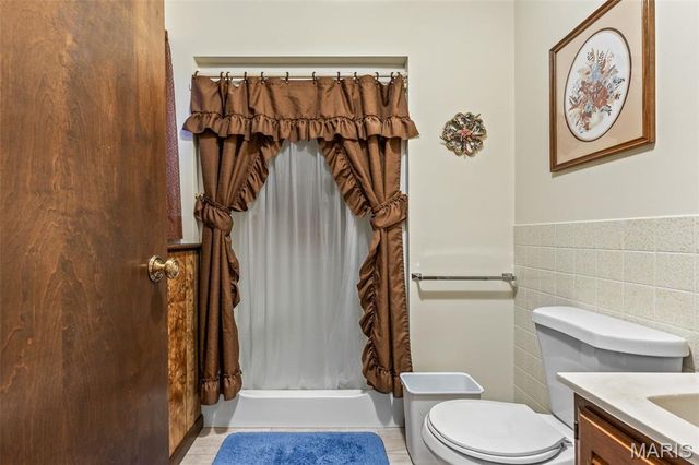 449 Oak Street, Ste Genevieve, MO 63670