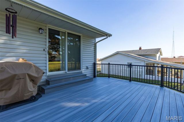 449 Oak Street, Ste Genevieve, MO 63670