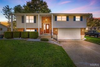449 Oak Street, Ste Genevieve, MO 63670