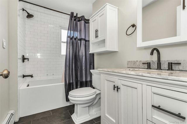 86 Taft Avenue, Lynbrook, NY 11563