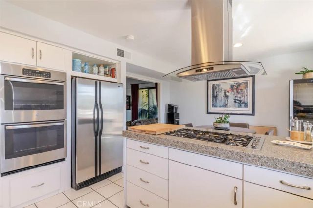 6022 Maury Avenue, Woodland Hills, CA 91367