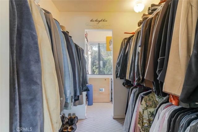 6022 Maury Avenue, Woodland Hills, CA 91367