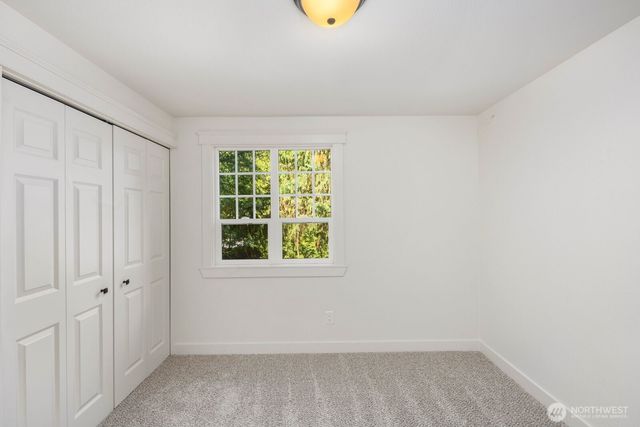 153 221st Avenue NE, Sammamish, WA 98074