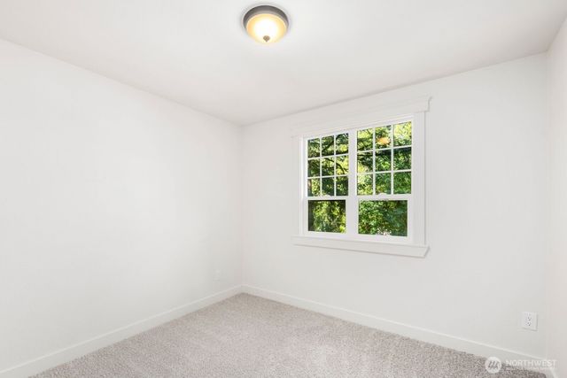 153 221st Avenue NE, Sammamish, WA 98074