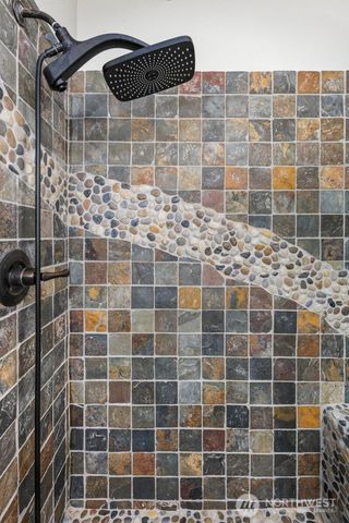 153 221st Avenue NE, Sammamish, WA 98074