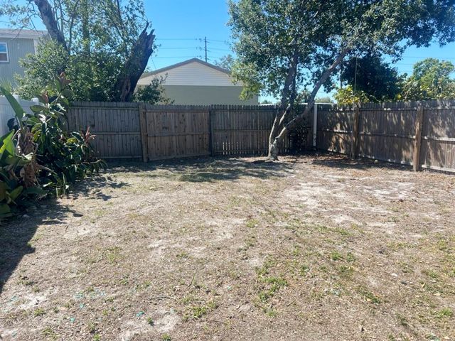3851 72ND STREET N, St Petersburg, FL 33709