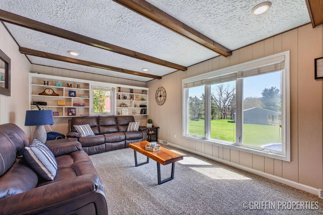 1328 Greenly Street, Jamestown Twp, MI 49426