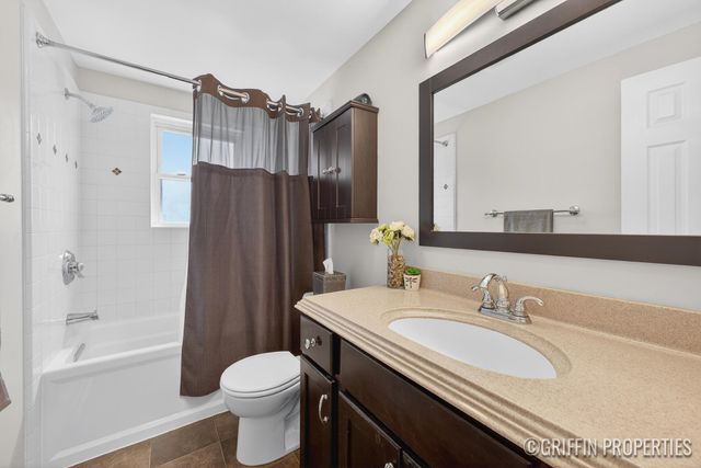 1328 Greenly Street, Jamestown Twp, MI 49426