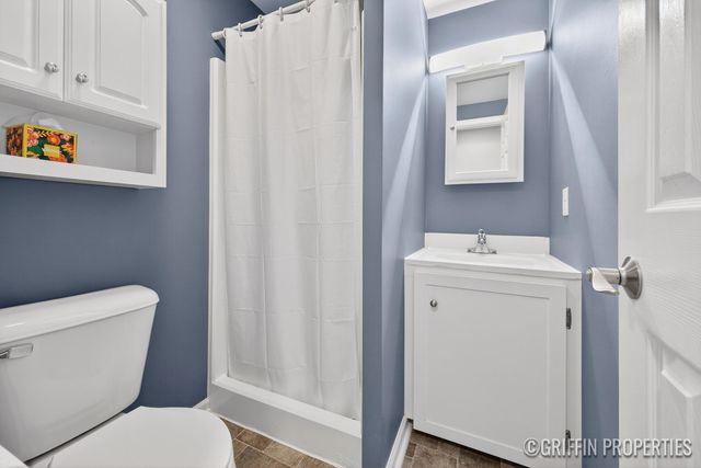 1328 Greenly Street, Jamestown Twp, MI 49426
