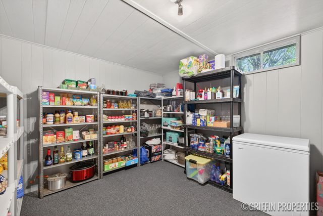 1328 Greenly Street, Jamestown Twp, MI 49426