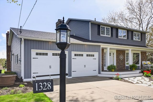 1328 Greenly Street, Jamestown Twp, MI 49426