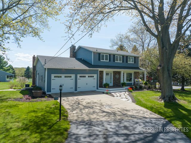 1328 Greenly Street, Jamestown Twp, MI 49426