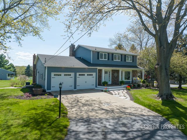 1328 Greenly Street, Jamestown Twp, MI 49426