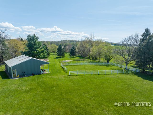 1328 Greenly Street, Jamestown Twp, MI 49426