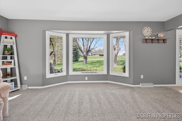1328 Greenly Street, Jamestown Twp, MI 49426
