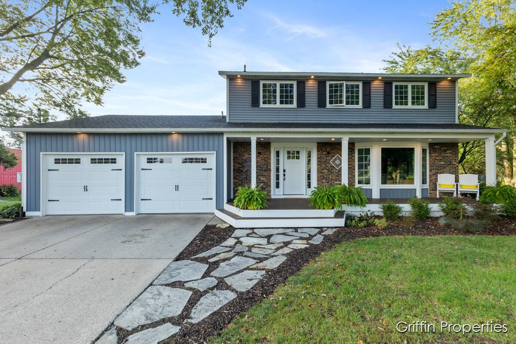 1328 Greenly Street, Jamestown Twp, MI 49426