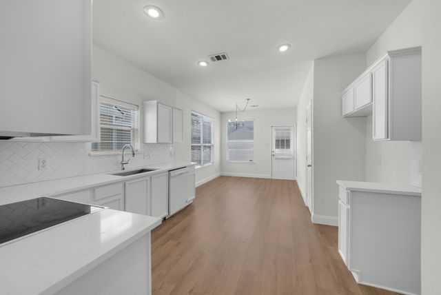 9810 Walnut Hill Drive, Providence Village, TX 76227