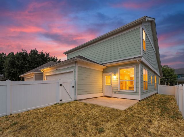 9810 Walnut Hill Drive, Providence Village, TX 76227