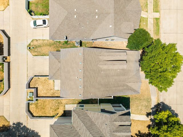 9810 Walnut Hill Drive, Providence Village, TX 76227