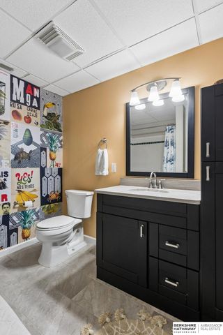 10409 Newport Avenue, Omaha, NE 68122