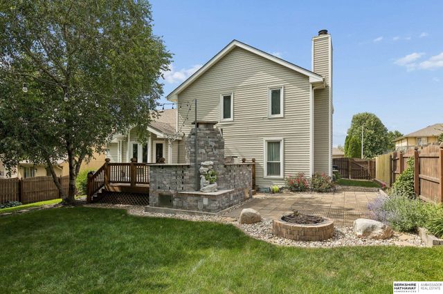 10409 Newport Avenue, Omaha, NE 68122