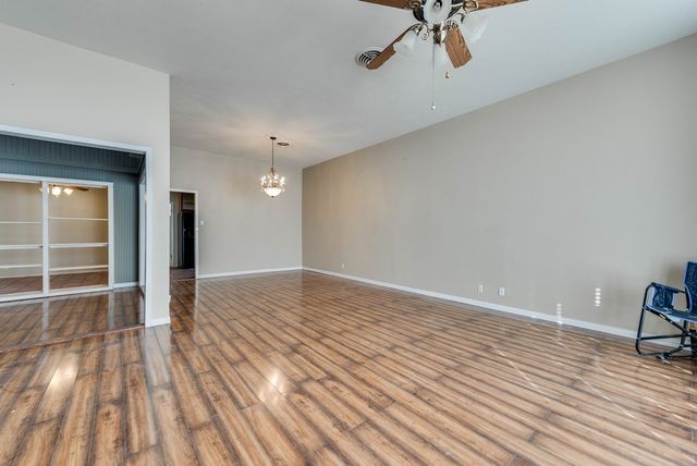 3002 Moss Ave, Midland, TX 79701