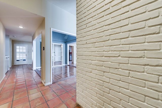 3002 Moss Ave, Midland, TX 79701