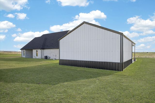 556 County Road 4875 Street, Celeste, TX 75423