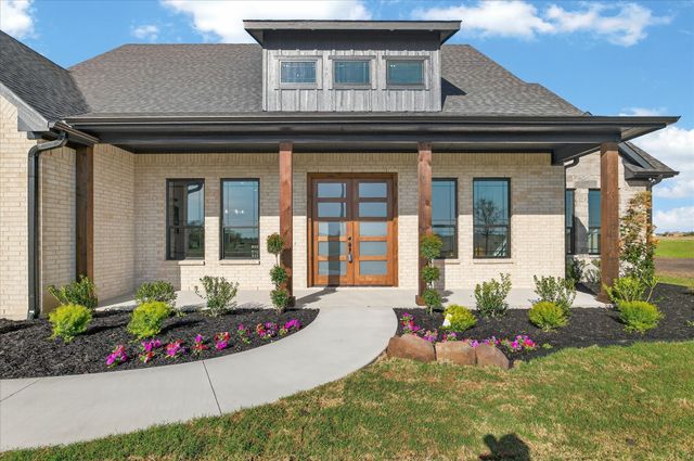 556 County Road 4875 Street, Celeste, TX 75423