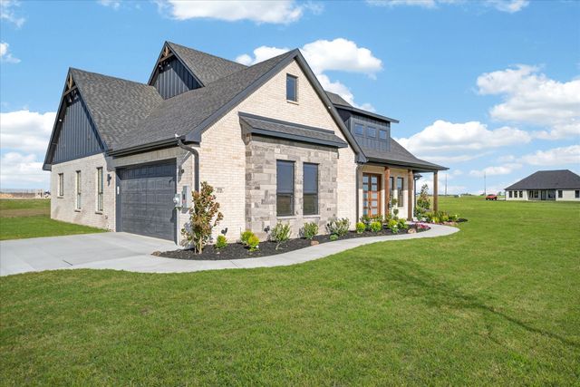 556 County Road 4875 Street, Celeste, TX 75423