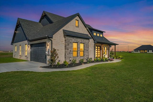 556 County Road 4875 Street, Celeste, TX 75423